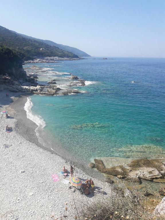Apartments Spiros Pelion Kalamaki  エクステリア 写真